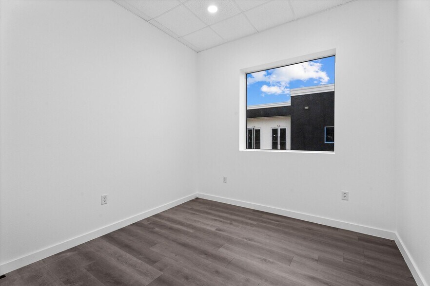 More Photos Of 26605 Cook Field Rd, Katy Light Distribution For Lease