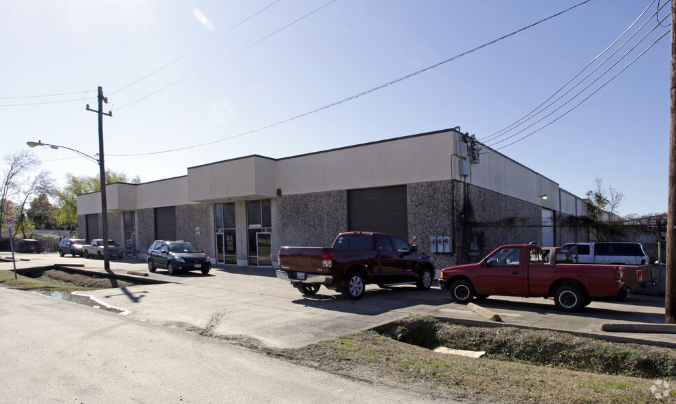 3700-3704 Ade St, Houston, TX 77063 - Industrial For Lease Cityfeet.com