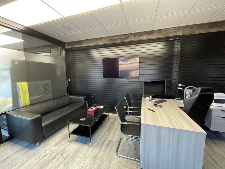More Photos Of 701-705 Walt Whitman Rd, Melville Storefront For Sale