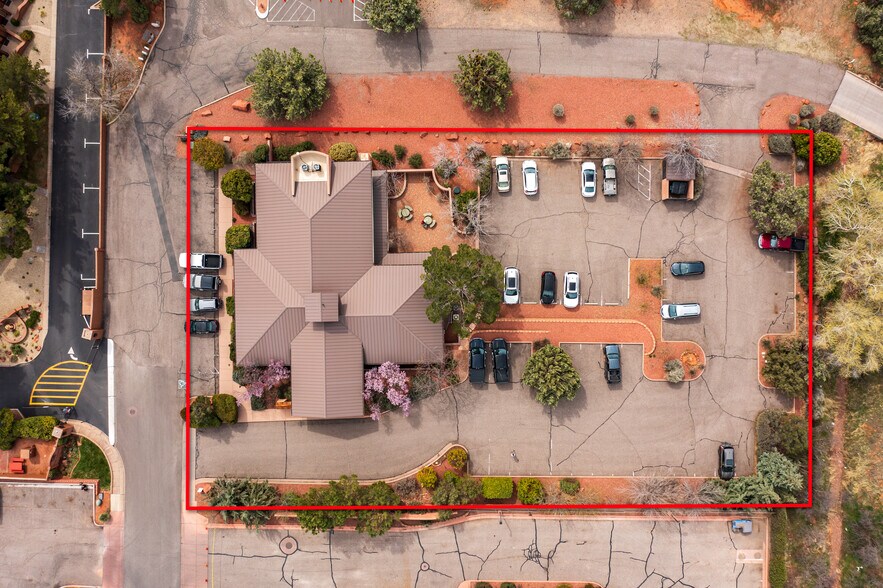 More Photos Of 75 Kallof Pl, Sedona Loft Creative Space For Lease