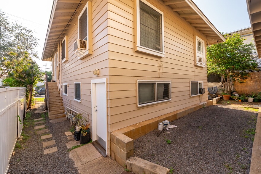 More Photos Of 1812 Algaroba St, Honolulu Apartments For Sale