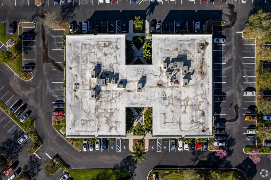 More Photos Of 9500 Koger Blvd N, Saint Petersburg Unknown For Lease