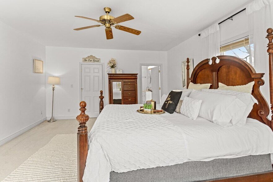 More Photos Of 211 Hanks Rd, Troy Hospitality For Sale