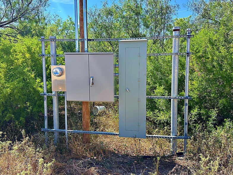 More Photos Of 823 TX-16, Jourdanton Land For Sale