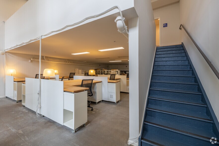 More Photos Of 50 29th St, San Francisco Apartments For Sale