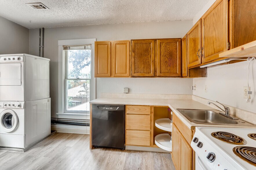 More Photos Of 615-621 Remington St, Fort Collins Apartments For Sale