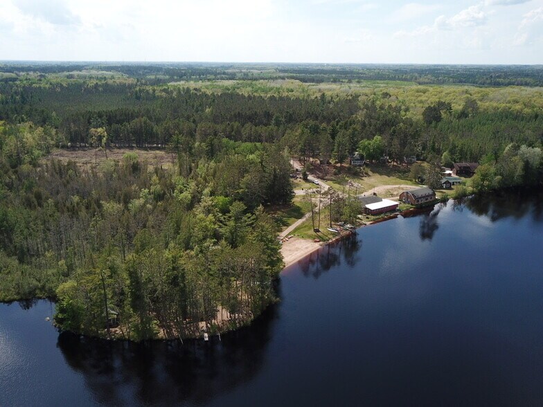 More Photos Of 3980 Lakeshore Dr, Rhinelander Lodge Meeting Hall For Sale