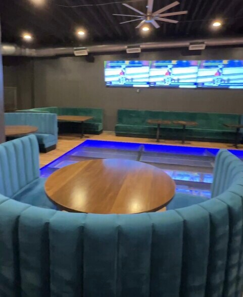 More Photos Of 326 N Chaparral St, Corpus Christi Freestanding For Sale