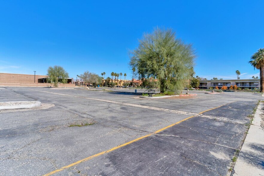 More Photos Of 0 Sunrise Way, Palm Springs Land For Sale