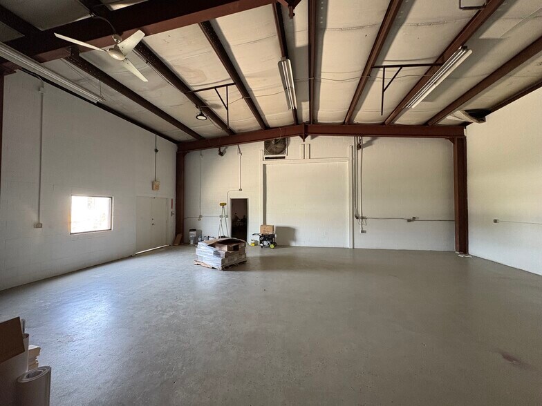 More Photos Of 1501 Willis Rd, Richmond Warehouse For Lease