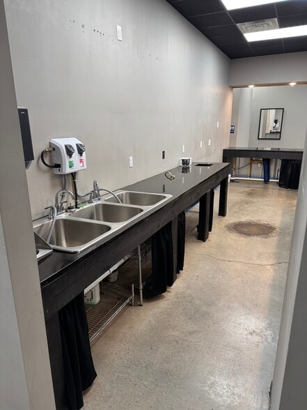 More Photos Of 284 Meridian dr, Grovetown Restaurant For Lease