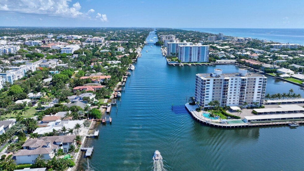 More Photos Of 402 SE 6th Ave, Delray Beach Medical For Sale