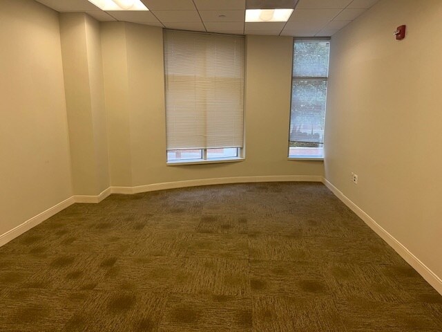 More Photos Of 1727-1729 King St, Alexandria Office For Lease