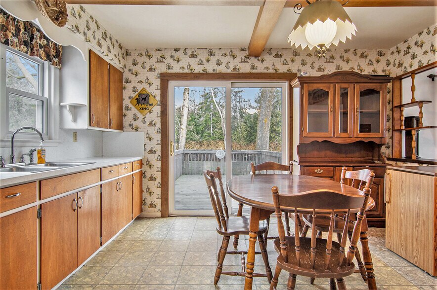 More Photos Of 3090 US 23 S, Rogers City Restaurant For Sale