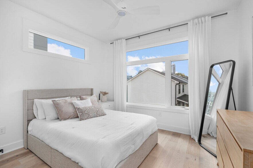 More Photos Of 209-229 Woodsborough Pl, Raleigh Apartments For Sale