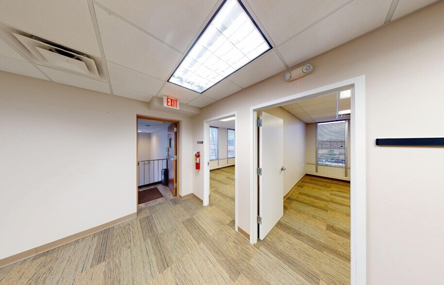 More Photos Of 301 McClanahan St SW, Roanoke Office For Lease