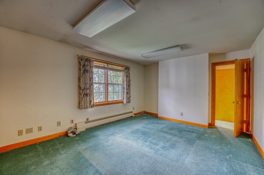 More Photos Of 188 Cottage St, Littleton Office Residential For Sale