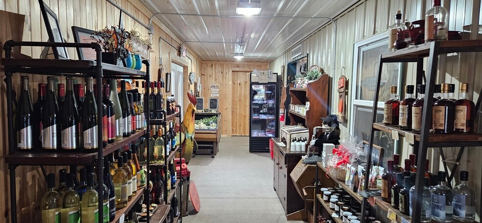 More Photos Of 5630 Norris Rd, North Rose General Retail For Sale