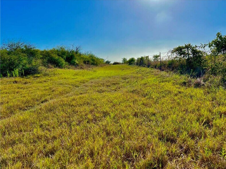 More Photos Of 1751 FM 1781, Rockport Land For Sale