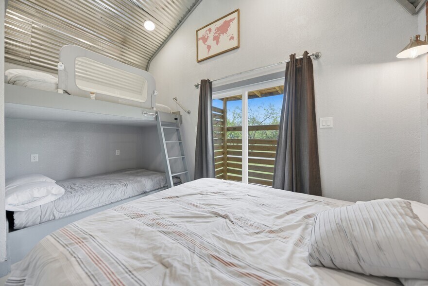 More Photos Of 14619 Highway 36 South, Somerville Specialty For Sale