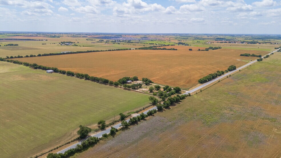 More Photos Of 4801 County Road 239, Jarrell Land For Sale