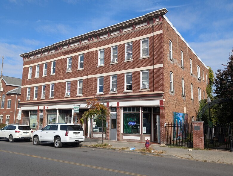 Primary Photo Of , Poughkeepsie Unknown For Sale