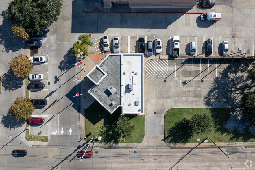 More Photos Of 1777 Sage Rd, Houston Freestanding For Lease