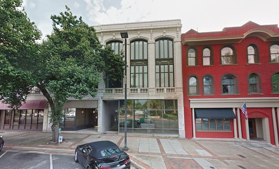 More Photos Of 1722 Main St, Columbia Office For Sale