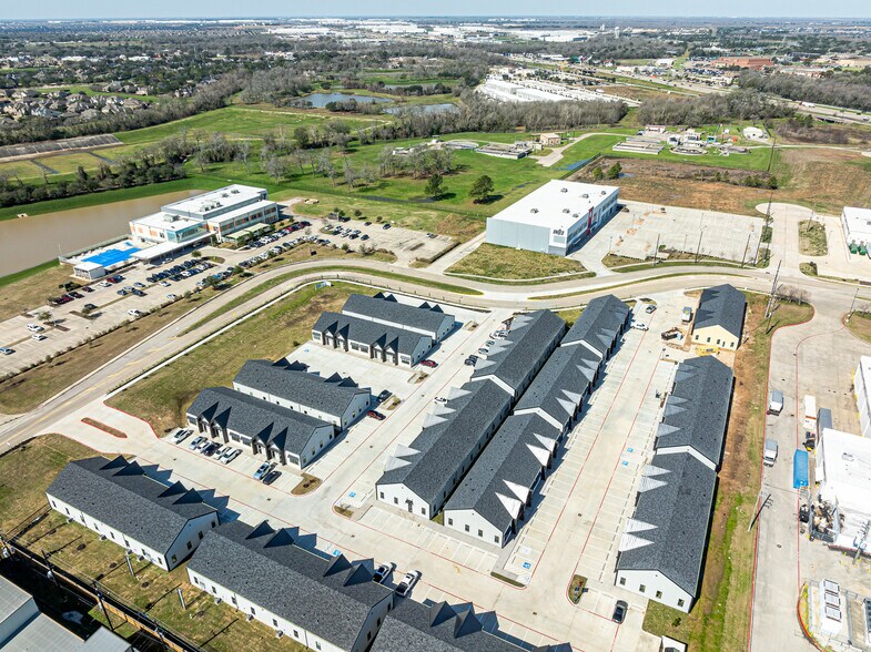 Primary Photo Of 1325 Main St, Katy Office Residential For Sale