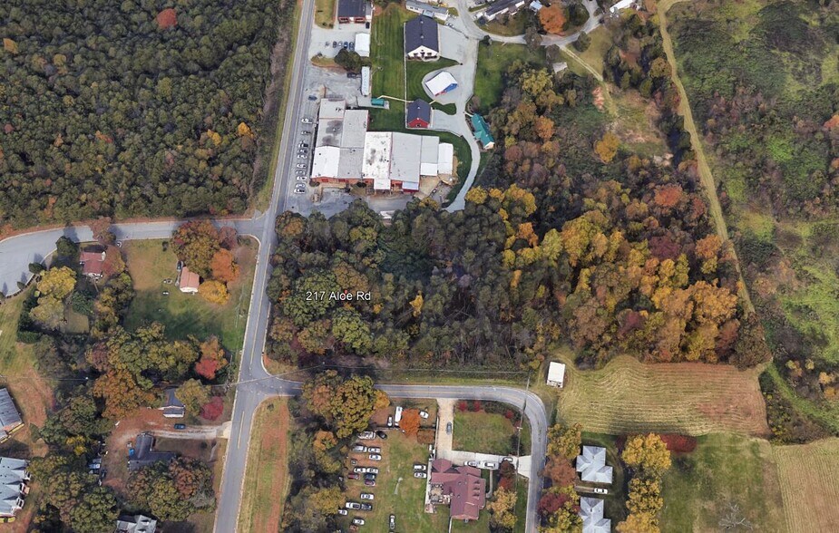 More Photos Of 217 Aloe Rd, Greensboro Land For Sale