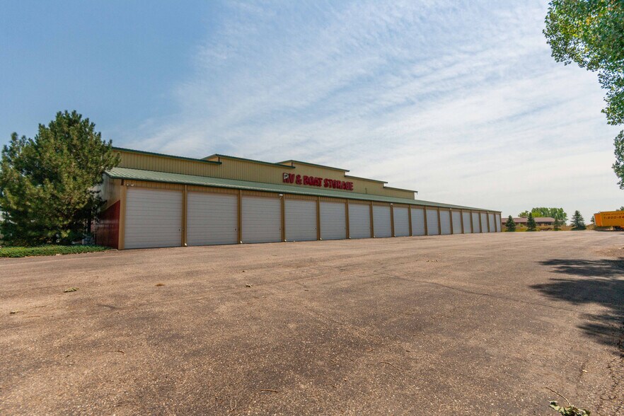 More Photos Of 4700 Marketplace Dr, Johnstown Warehouse For Sale