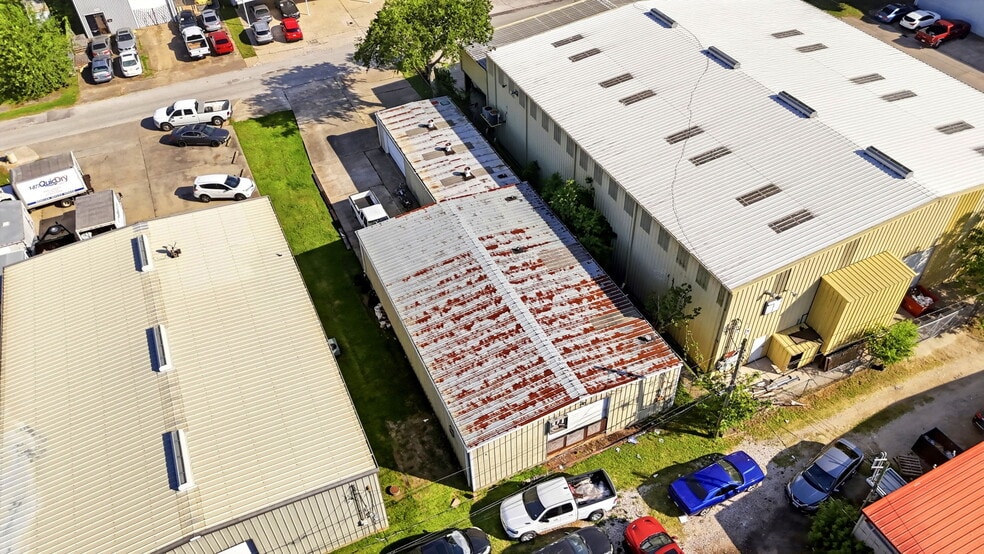More Photos Of 1313 Illinois St, South Houston Warehouse For Sale