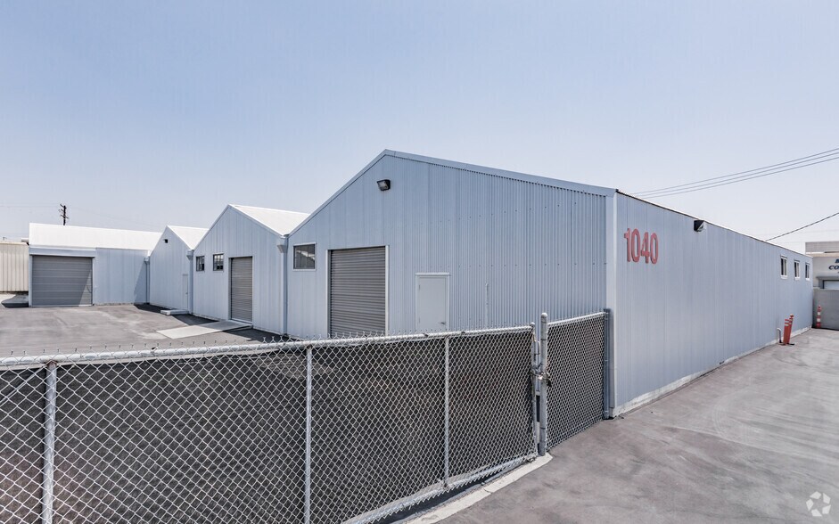 Primary Photo Of 1040 N Olive St, Anaheim Warehouse For Lease