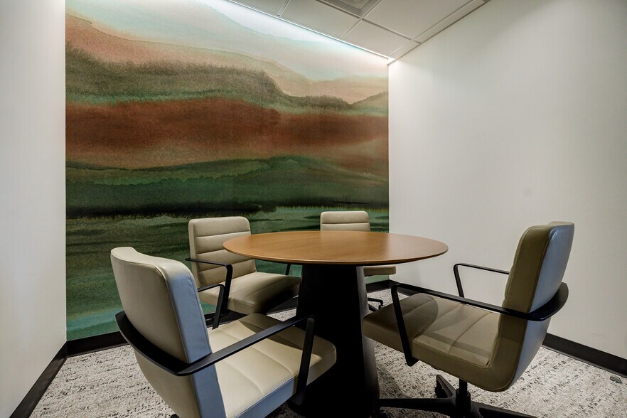 More Photos Of 900 Circle 75 Pky SE, Atlanta Office For Lease