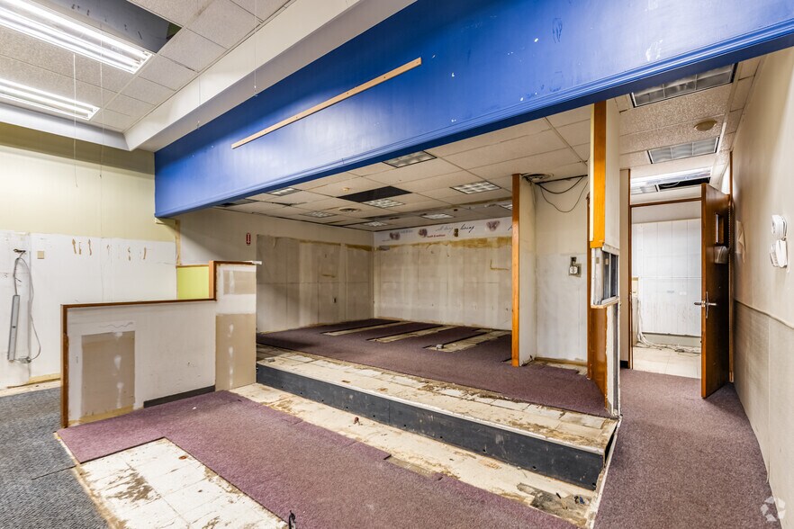 More Photos Of 623 E Ohio St, Pittsburgh Storefront For Sale