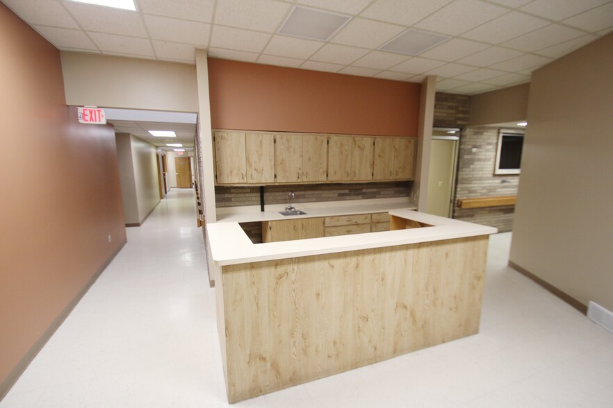 More Photos Of 223 N Main St, Rittman Office For Lease