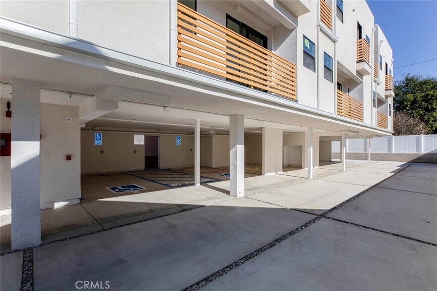 More Photos Of 1754 N Berendo St, Los Angeles Apartments For Sale