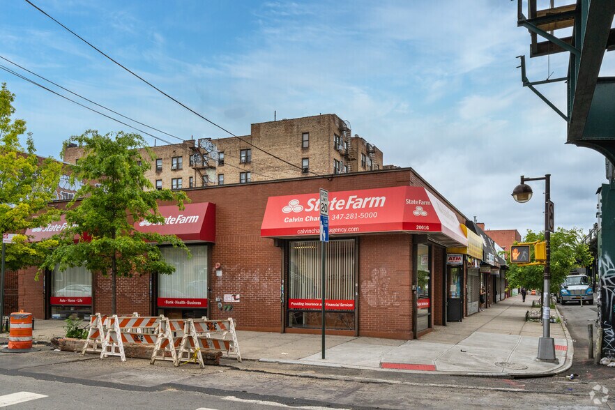 More Photos Of 2001-2011 Westchester Ave, Bronx Storefront For Lease