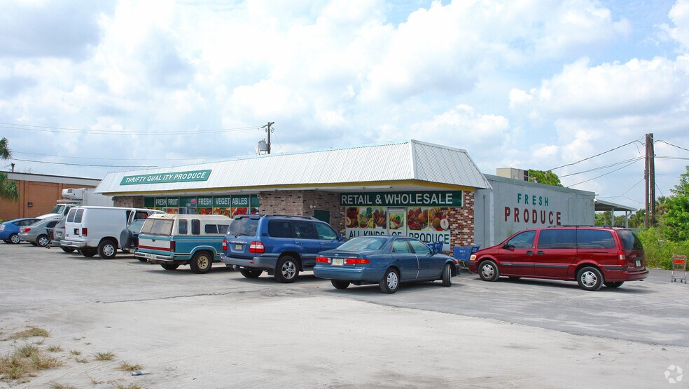 More Photos Of 1780 Croton Rd, Melbourne Freestanding For Sale