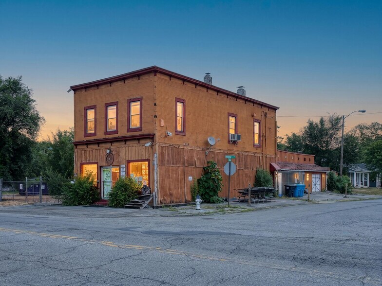 Primary Photo Of 630 Bridge St SW, Roanoke Storefront Retail Residential For Sale