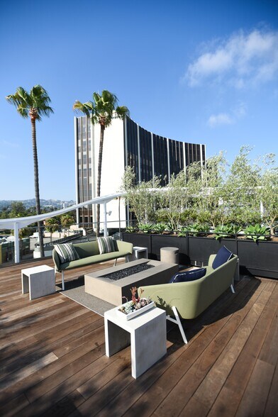 More Photos Of 9800 Wilshire Blvd, Beverly Hills Office For Lease