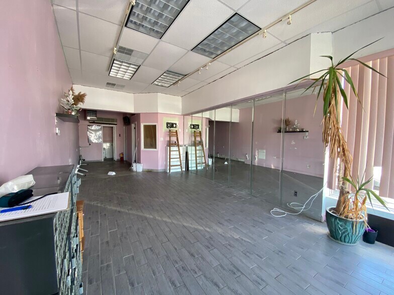More Photos Of 2694-2698 Merrick Rd, Bellmore Storefront For Sale