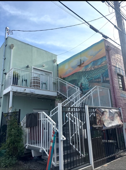 More Photos Of 7511 Monterey St, Gilroy Storefront For Sale