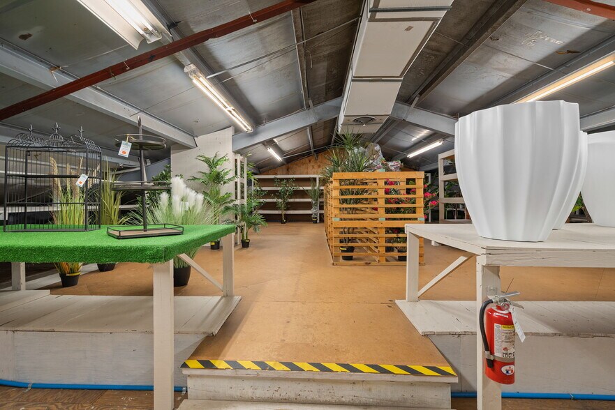 More Photos Of , Orlando Industrial For Sale