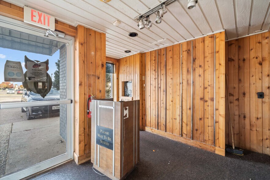 More Photos Of 4950 S Loop 289, Lubbock Restaurant For Lease