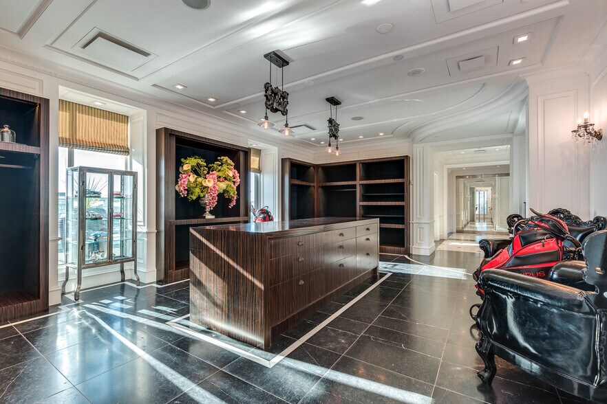 More Photos Of 6061 No. 3 Rd, Richmond Office For Lease