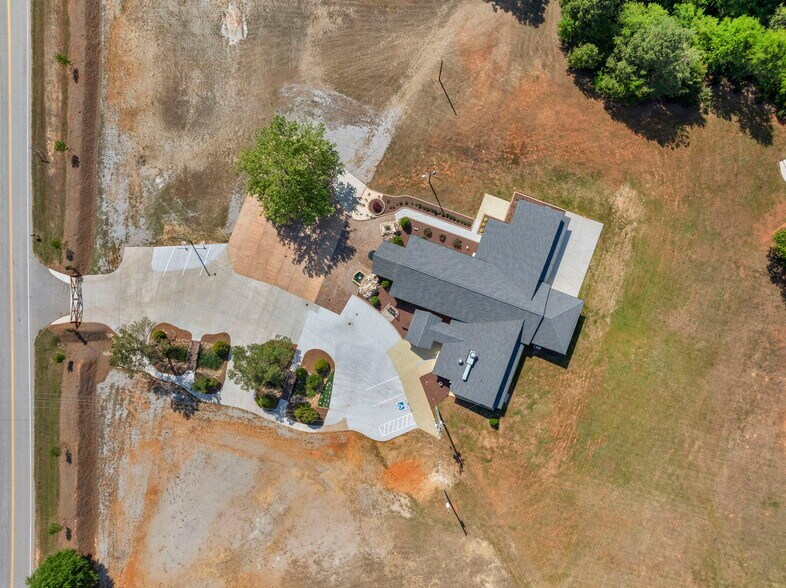More Photos Of 6815 Shiloh Unity Rd, Lancaster Specialty For Sale