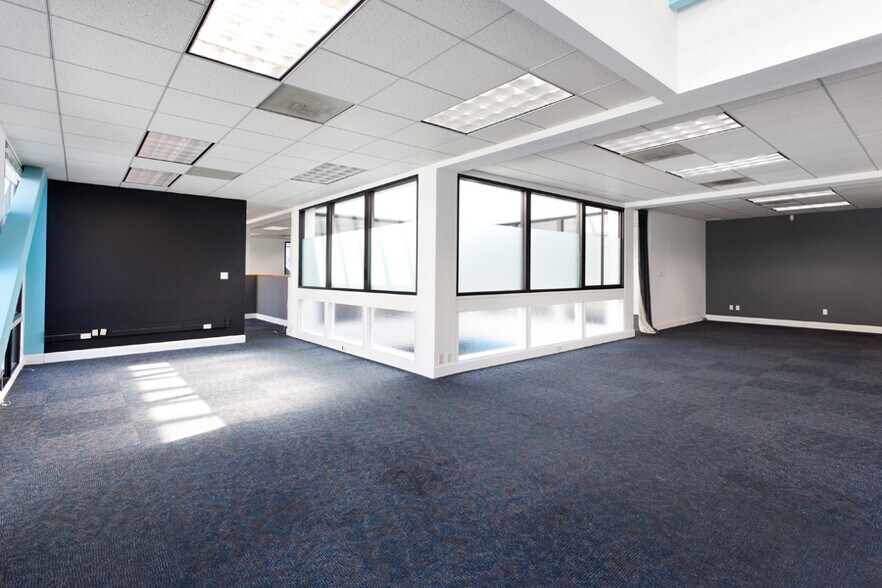 More Photos Of 875 Sansome St, San Francisco Office For Sale