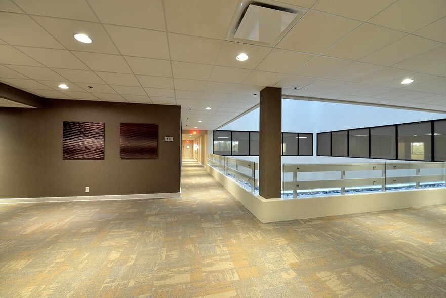 More Photos Of 4901 NW 17th Way, Fort Lauderdale Office For Lease