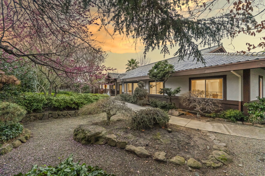 More Photos Of 24954 Cypress Ave, Hayward Multifamily For Sale